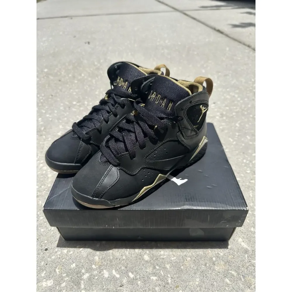 Nike Air Jordan 7 Retro Size 3.5Y GMP GS304774-135 Black/Metallic Gold-Sail